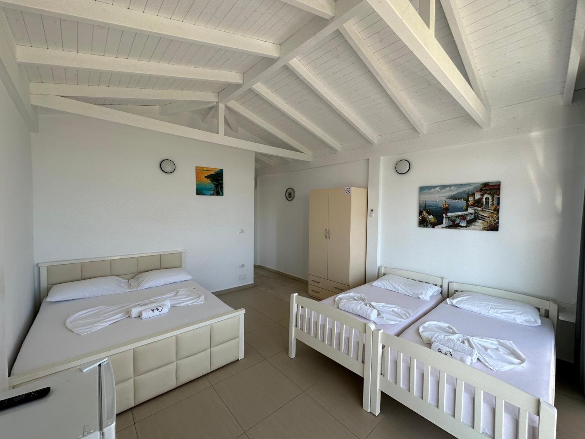 Essos Villas Dhermi Exterior photo
