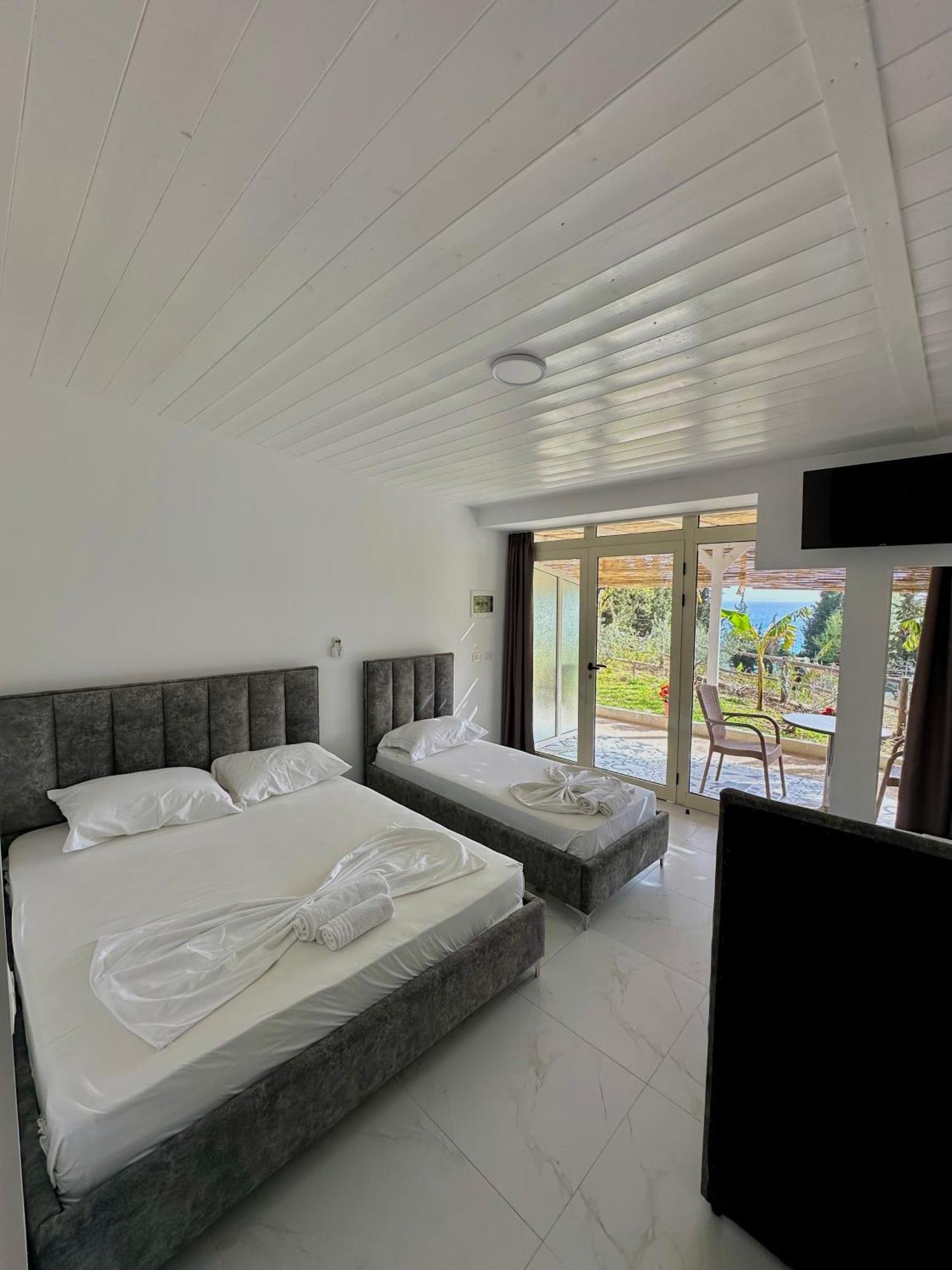 Essos Villas Dhermi Exterior photo