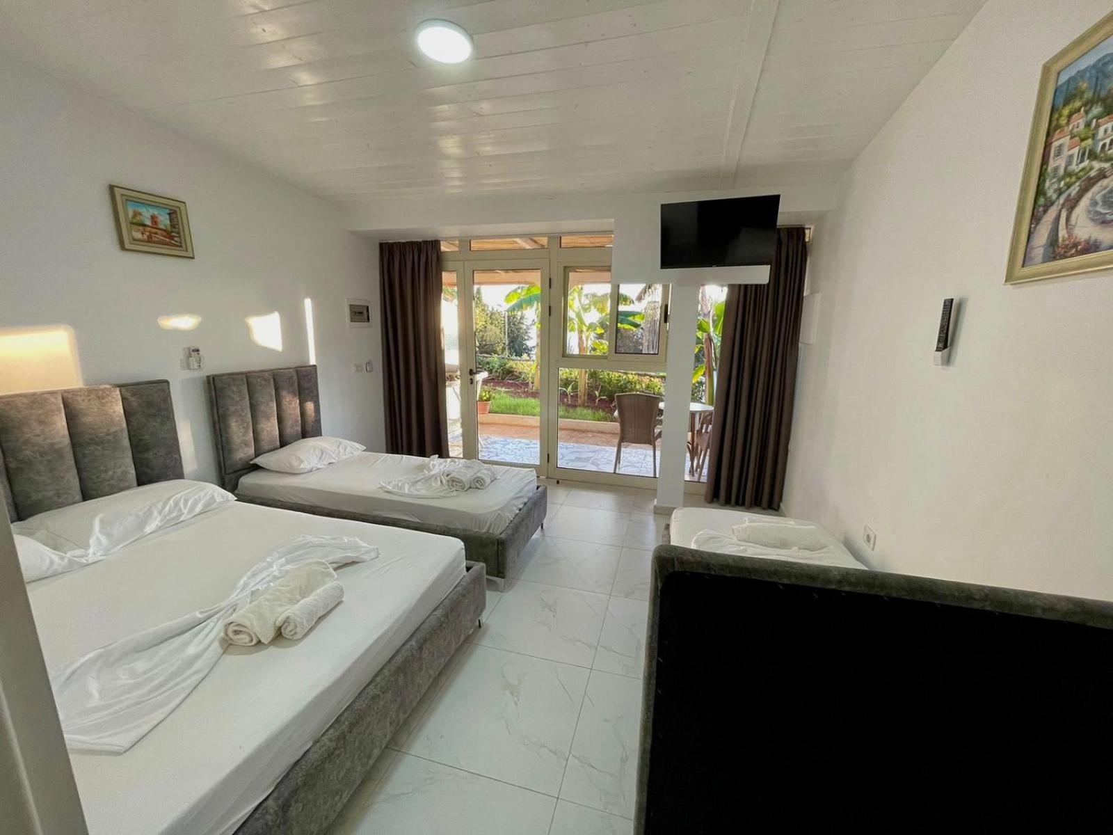 Essos Villas Dhermi Exterior photo
